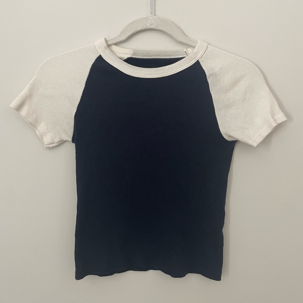 Brandy Melville Navy and White Baby Tee